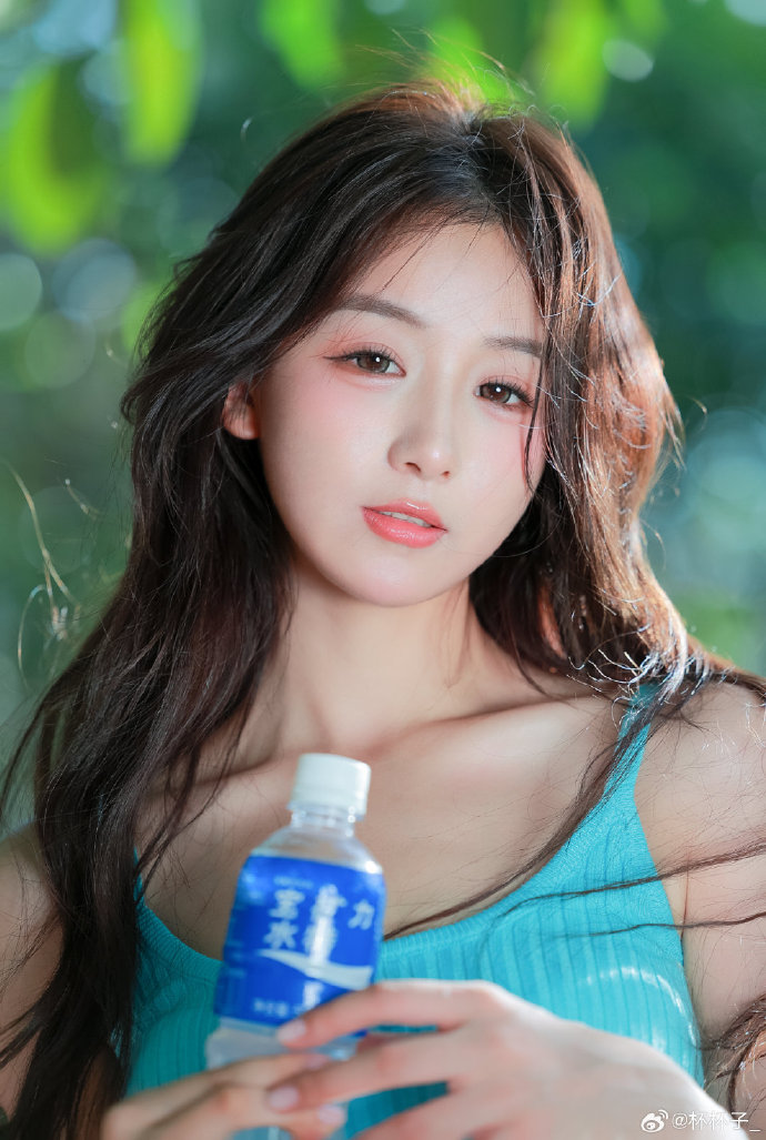 春光乍泄